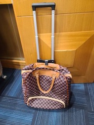 格紋拉桿旅行袋