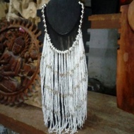 Kalung Rumbai Manik Bali