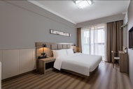 boyue Hotel (Cixi Hangzhou Bay Century City)
