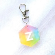 個人化 六角形彩虹字母鑰匙圈 水彩風