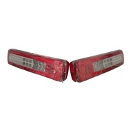 Lampu Ekor Belakang LED Panjang 82849894 Sesuai untuk Volvo FH400 FH420 FH460