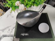 Honma 一號Driver 及球擺設