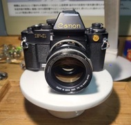 ♠CANON NEW F1 (CANON 50週年) 紀念版本，配 FL  1.2光圈/58mm鏡頭。★相機及1.2鏡頭均罕有，不議價不分開賣。