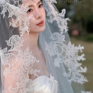 Lace veil, beautiful bridal veil.