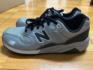 New balance MRT580BH