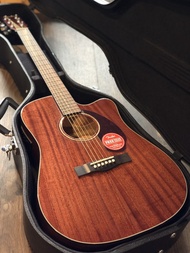 gitar akustik elektrik Fender CD-140SCE Mahogany di atas Yamaha APX500