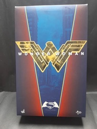 罕有 !! 沒有掉色 / 熔化 /甩油狀況 - Hot Toys 1/6 MMS359 Batman vs Superman: Dawn of Justice Wonder Woman Action 
