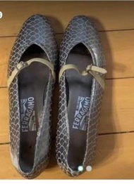 義大利 🇮🇹名牌 Ferragamo 赫本鞋 7.5c