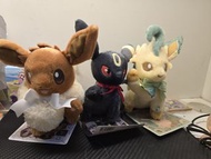 Pokemon Center 伊布 毛絨公仔