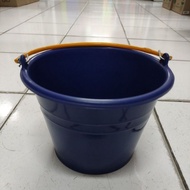 GM 7/ 8 Gallon Bucket - Plastic Bucket