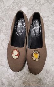 Jelly Beans style 日本製 FIRST CONTACT 🌺 厚底防潑水 5.5cm 女鞋  22.5cm