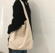Tas Kanvas Uniqlo Mini Wanita Selempang Waist Bag Sling Bag Shoulder Round Bulat Uniqlo Cewek / Tas