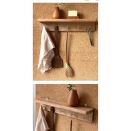 ชั้นไม้แขวนผนังพร้อมตะขอ (ไม้แท้) by SKILLED