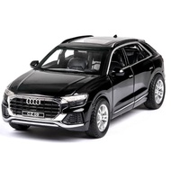 Đồ chơi xe mô hình ô tô Audi Q8 tỉ lệ 1:32 xe bằng kim loại có đèn và âm thanh