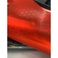 New Sticker Wrapping Carbon Red Honey Comb สติกเกอร์คาร์บอนลายรังผึ้งแดงเกรดPET "ขนาดใหญ่" สำหรับติด