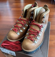 Danner Mountain Light 31528EE Made in USA - US 9