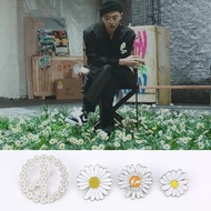 胸针同款权志龙雏菊可爱日系卡通别针徽章固定ins清新个饰品3.17Brooch in the Same Style as G-Dragon's Daisy, Cute Japanese Cartoon