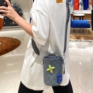 LV Chalk Pouch灰色黏土攀岩系列抽繩小水桶包 芯片款12*16 99新配件塵袋