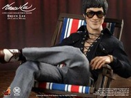 (特惠出清)未拆用!Hot Toys 武打明星 李小龍(Bruce Lee) 休閒服版 可動人偶