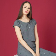 Jousse Blouse เสื้อเบลาส์ ปักลายดอกไม้ดอกเล็ก ทรงครอป เสื้อ เสื้อผ้าผญสวยๆ เสื้อแฟชั่น เสื้อแฟชั่นผญ