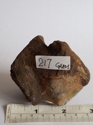 217  gram opal rough 澳寶原石。