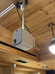小米投影機2 + HDMI線Projector with Ceiling Mount and Screen