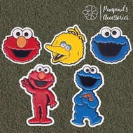 ʕ •ᴥ•ʔ ✿ พร้อมส่ง : เข็มกลัดเอลโม่ เซซามีสตรีท | Sesame Street -  Elmo,Big Bird &amp; Cookie Monster Enamel Brooch Pin Set.