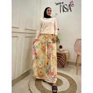 KATUN Bangkok Floral skirt by NSA Floral Motif Fresh Yellow BKK Floral skirt made of premium rayon c
