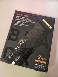 SN850X + 散熱板 heatsink, NVMe, WD black, 2TB