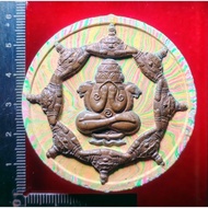 Pidta PangPhakan
比打 旁巴干 阿赞坤潘

Roon Mongkol Chakra Phutthakom Khao Or

Arjan khunpan 

Wat khao or

佛