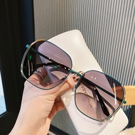 Fashionable Red Metal Sunglasses Glasses Ladies Anti-Ultraviolet Sunglasses