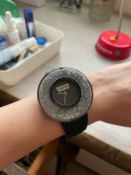 Levi's 水鑽黑色造型運動手錶