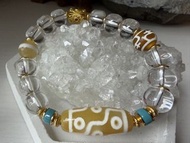 西藏供黃九眼天珠、寶瓶、藥師一線小天珠。松石、白水晶手鍊