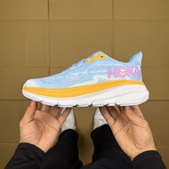 Hoka Clifton 9