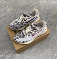 全新正品🔥 adidas originals Yeezy Boost 350 V2 “Zebra” 斑馬 黑白