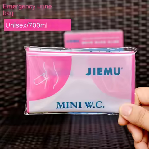 700ml 1pcs or4pcs Outdoor Travel Emergency Portable Car Urinal Vomit Bags Mini Mobile Toilets Handy 