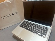 MacBook Air MacBook Air 13" 二手機。螢幕無法顯示