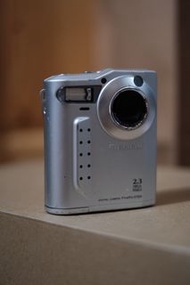 Fujifilm FinePix 2700 CCD相機