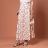 BWBYAZ STAPLE EASE - ISLA FLOWER SKIRT
