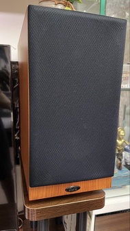 Chario 書架喇叭