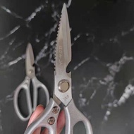 【Ready Stock】SK5 Japan Sharp Multi Purpose Scissors 厨房剪刀 多用途剪刀 剪骨剪刀