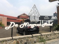 De Ningrat Topas Galeria