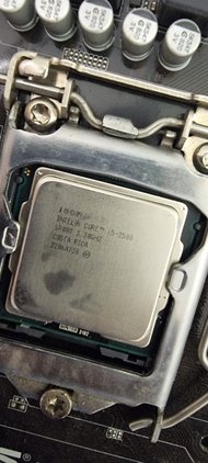 Intel Core i5-2500 3.30GHz Processor + Asus P8Z77-V LX Motherboard + Corsair 8GB DDR3 Memory + Kings