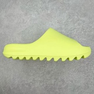 Adidas Yeezy Slide