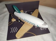 【官方】Official Cathay Pacific Wooden Pullback Plane 國泰航空木製回力飛機模型