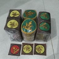 HW Bet 100 embroidered jasmineHWs