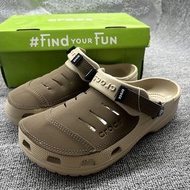 Crocs 男士涼鞋