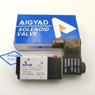3V210-08-NC Two-Position Three-Way Solenoid Valve 3V210-06/08 Pneumatic Solenoid Valve Control Valve