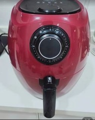2.6升 氣炸鍋 （ 香港三腳插頭）