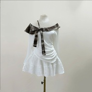 Women's big size Set of off-the-shoulder long-sleeved shirt with rough checkered fabric and flared s